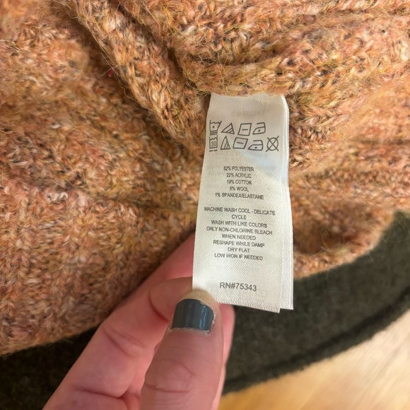 Women's Knit Pullover Sweater With Front Zipper Size XS - Picture 6 of 6